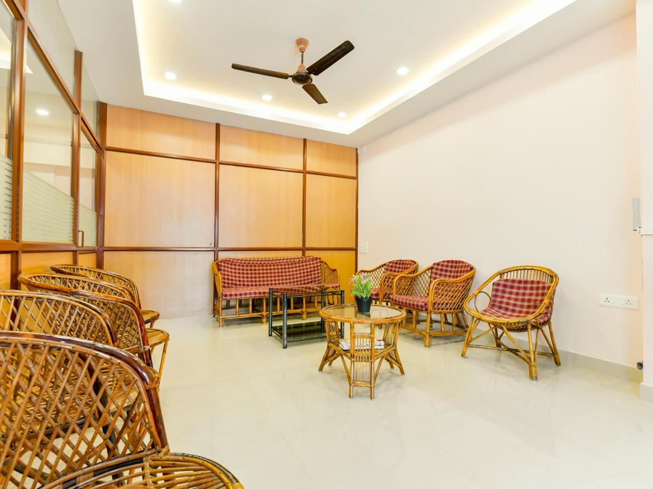 Hotel Thomson Regency Alwaye Exterior foto