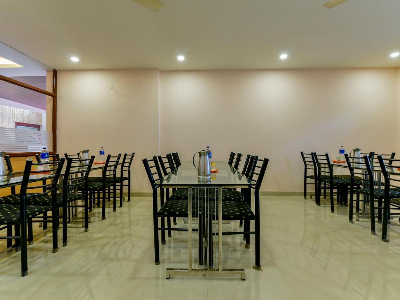 Hotel Thomson Regency Alwaye Exterior foto