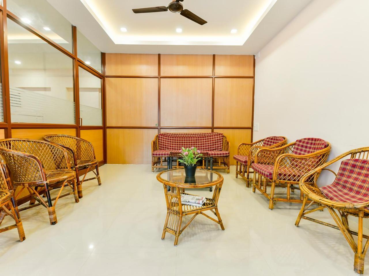 Hotel Thomson Regency Alwaye Exterior foto